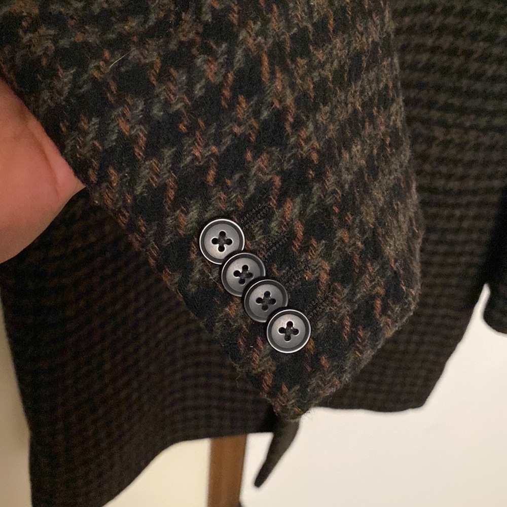 EXPRESS Men's Wool Blend Winter Dress Coat - Black/Dark Green/burnt orange Plaid - Picture 3 of 6